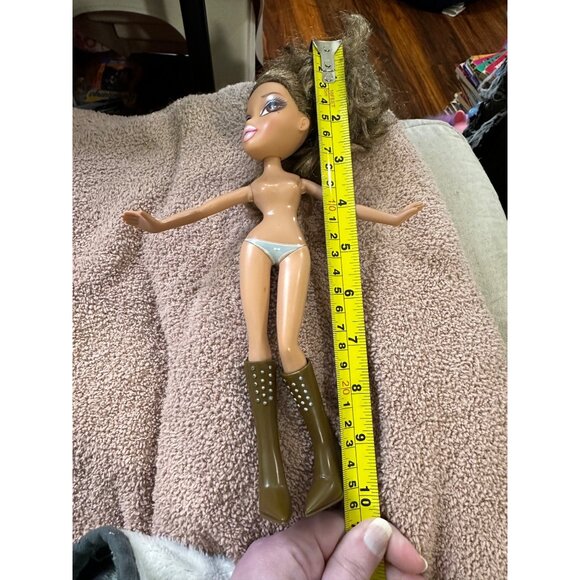 Bratz MGA 2001 Yasmin doll likely custom- Read - Picture 12 of 16